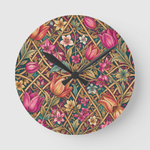 Horloge Ronde Tulipe rose ornementale de style William Morris