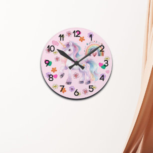 Horloge Ronde Unicorne colorée Rainbow et fleurs Nursery