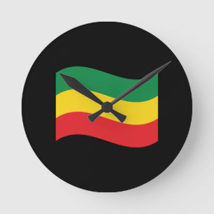 Horloge Ronde Vert, or (jaune) et drapeau de couleurs rouges