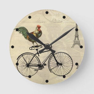 Horloge Ronde Vintage Rooster Riding a Bike by the Eiffel Tower