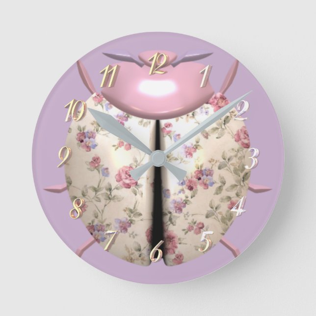 Horloge Ronde Violette de Ladybug et Rose mignon floral (Recto)