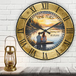 Horloge Ronde Votre photo Nautique<br><div class="desc">Horloge murale marine avec votre photo personnalisée encadrée par un hublot vintage et des chiffres romains. Nice pour un couple,  anniversaire ou avec une autre photo de style pour toute situation.</div>