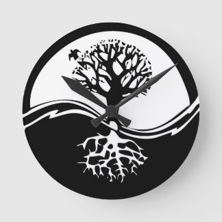 Horloge Ronde Yin et arbres de Yang