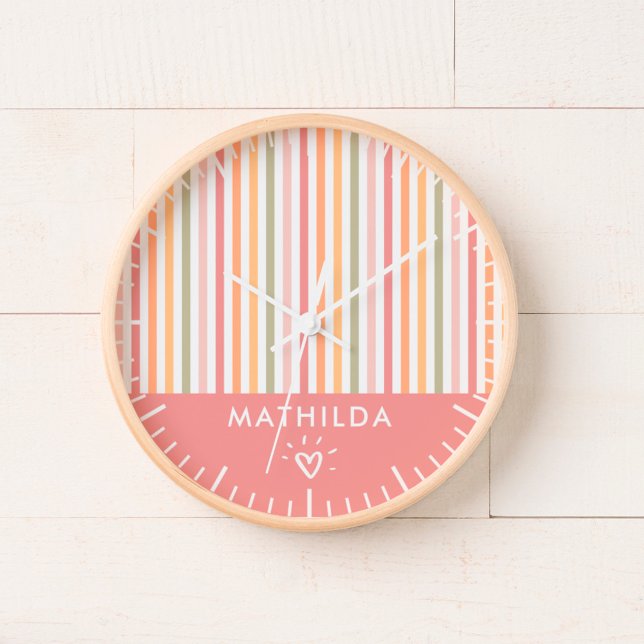 Horloge Salle pour enfants à rayures moderne (nursery or kids room wall clock with name)