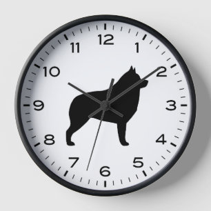 Horloge Silhouette Schipperke avec des chiffres et des min