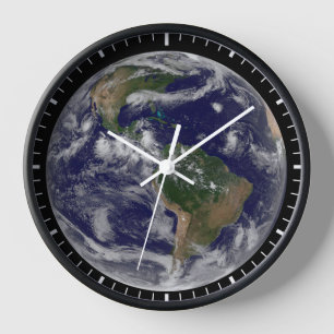 Horloge Terre Pleine Montrant Divers Systèmes De Tempête T