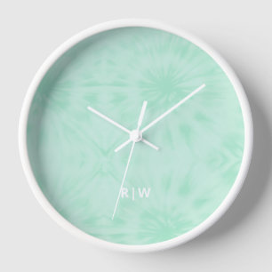 Horloge Tie Dye   Monogramme vert de menthe pastel