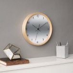 Horloge Tons modernes d'argent tendance<br><div class="desc">Tons abstraits modernes de couleur argent et gris horloge murale.</div>