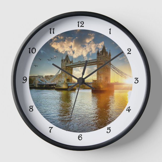 Horloge Tower Bridge au coucher du soleil (Recto)
