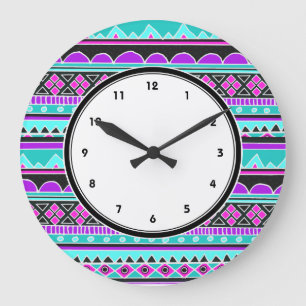 Horloge tribale bleue et pourpre de motif avec des
