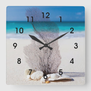 Horloge tropicale de la plage de corail