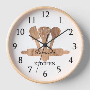Horloge Ustensiles de cuisine rustique en bois Nom personn