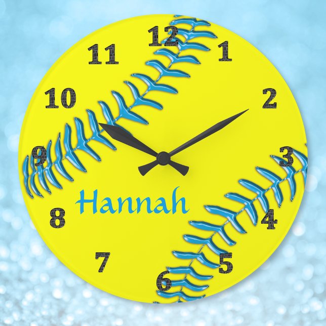Horloges de softball Votre NOM, Couleurs de fond e (Personalized softball clocks. Wonderful gifts for softball players and softball lovers gifts. )