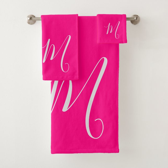 Hot Pink - vous chic monogramme (En situation)