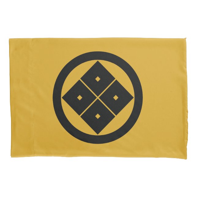 HOUSSE D'OREILLERS 丸に隅立て四つ目 (devant)