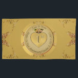 Housse D'oreillers 1er/50e anniversaire de Mariage Golden<br><div class="desc">Hélas, un magnifique ensemble de coques coussins pour honorer leur 1er ou 50ème anniversaire de mariage avec un emblème du coeur et un texte médaillon, à quel point est-ce spécial ? ! L'ocre doré aux motifs ornés du coeur, pour une touche romantique. Si vous souhaitez une personnalisation ou une illustration...</div>
