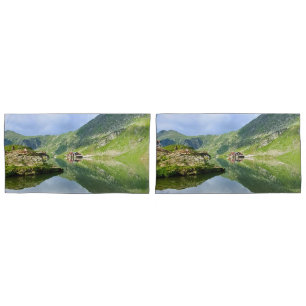 Housse D'oreillers Balea Lake en Roumanie : une photographie alpine é