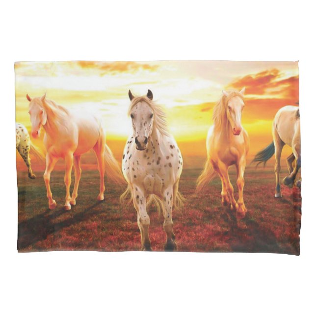Housse D'oreillers Horses at sunset throw pillow (devant)