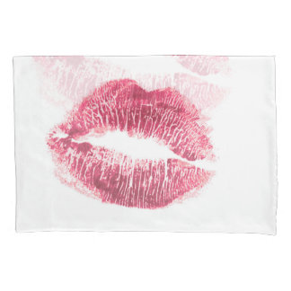Housse D'oreillers Lèvres roses réalistes, baiser isolé