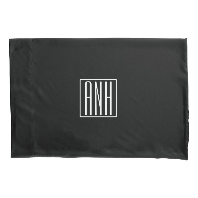 Housse D'oreillers Monogramme Initiales 3 Moderne Gras | Blanc Sur No (devant)