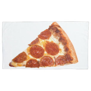Housse D'oreillers Tranche de pizza pepperoni classique de SlipperyJo