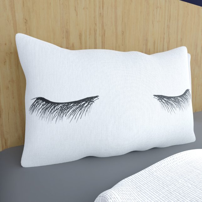 Housse D'oreillers Yeux noirs et blancs Asleep Mascara Lashes (Ssshhhh. Don't wake her up. A fun eyelash pillowcase just for you)