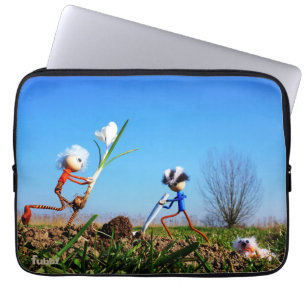 Housse Pour Ordinateur Portable 2 Fubby qui plantent une sphère de crocus.