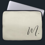 Housse Pour Ordinateur Portable Ajouter Votre Nom Monogramme Moderne Calligraphie<br><div class="desc">Ce style de simplicité est tout. Simple mais fait vraiment une belle déclaration professionnelle.</div>