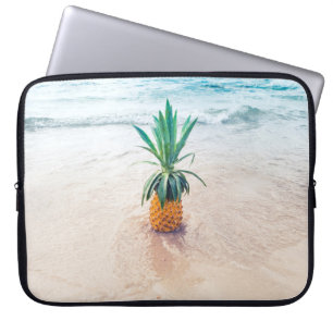 Housse Pour Ordinateur Portable Ananas sur la plage le matin