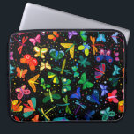 Housse Pour Ordinateur Portable Aquarelle Arc-en-ciel Papillons Motif pour enfants<br><div class="desc">Aquarelle Rainbow Butterflies Kids Motif Portable Sleeve.</div>