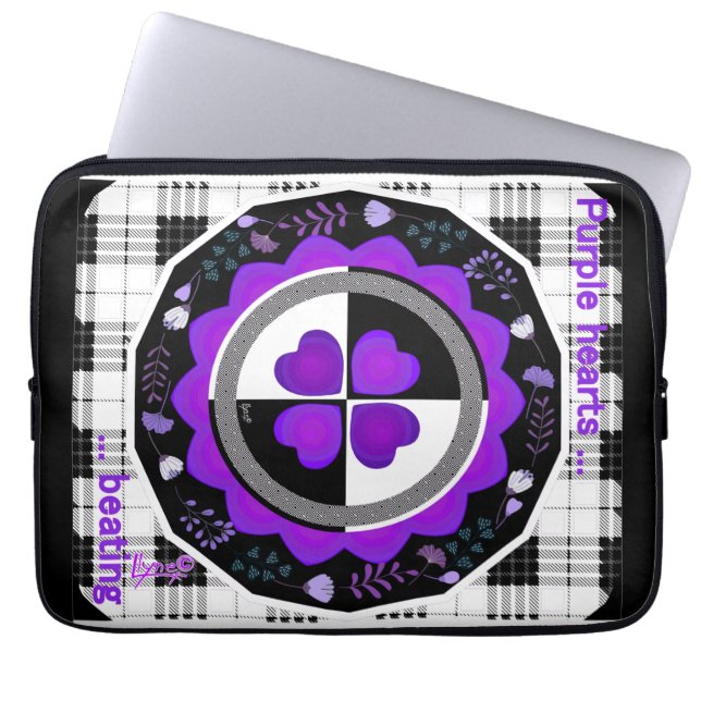 Housse Pour Ordinateur Portable B&W Purple Hearts Beating (Devant)