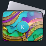 Housse Pour Ordinateur Portable Bijou coloré moderne Monogramme Abstrait & or<br><div class="desc">Ce design de manche coque d'ordinateur portable présente un design magnifique et coloré avec turquoise,  violet,  bleu et vert tourbillonné avec de l'or métallique faux. Le centre tient une initiale monogramme. La conception apparaît en trois dimensions. Super unique et amusant,  c'est certainement un genre! Créé par Simply Farmhouse Press.</div>
