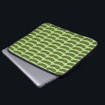 Housse Pour Ordinateur Portable Brochets de chiche à aile verte Kascher Deli<br><div class="desc">Doté d'un marqueur d'origine illustrant un cornichon vert crunchy. Parfait pour votre gourmet préféré ! Ne vois-tu pas ce que tu cherches ? Vous avez besoin d'aide pour la personnalisation ? Contactez Rebecca pour avoir quelque chose conçu pour vous.</div>