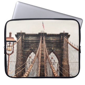 Housse Pour Ordinateur Portable Brooklyn Bridge en New Yorkabstract, amérique, ame