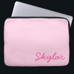 Housse Pour Ordinateur Portable Bubble Gum rose Hot rose Nom Curseur personnalisé<br><div class="desc">C'est une Bubble Gum rose Hot rose Custom Nom Portable Sleeve!</div>
