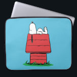 Housse Pour Ordinateur Portable cacahuètes | Snoopy Napping<br><div class="desc">Snoopy est l'adorable beagle de Charlie Brown dans la bande dessinée Peanuts de Charles M. Schulz. Découvrez ce joli dessin de cacahuètes avec ce chien adorable.</div>