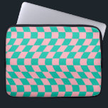 Housse Pour Ordinateur Portable Chèque Retro Chèque Retro Pink Motif vert<br><div class="desc">Chèques cool déformés dans des tons bleu pastel et rose pastel. Un design psychédélique rétro qui vous emmène au pays des merveilles. Chariot tordu,  ondulé,  déformé,  chèques déformés,  à damiers déformé manches d'ordinateur portable pour l'élève du dortoir.</div>