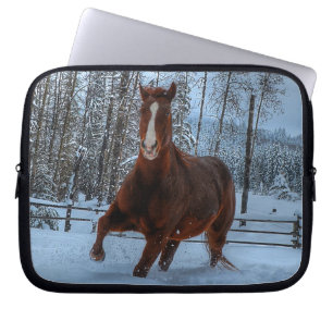 Housse Pour Ordinateur Portable Cheval Sorrel Spirité en Neige pour les amateurs d
