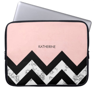 Housse Pour Ordinateur Portable Chevrons noirs blancs et roses