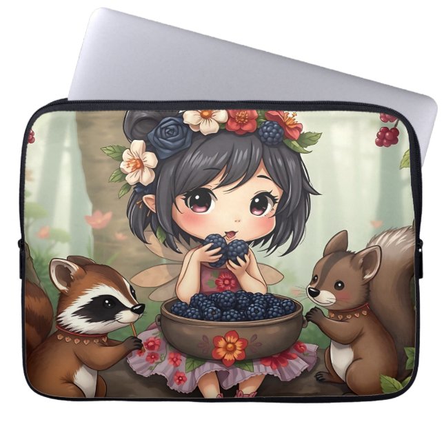 Housse Pour Ordinateur Portable Chibi Fairy Eating Blackberries with Forest Friend (Devant)