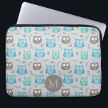 Housse Pour Ordinateur Portable Chouette gris bleu mou Motif Monogramme<br><div class="desc">Jolie petite chouette motif en bleu et gris avec monogramme en option.</div>