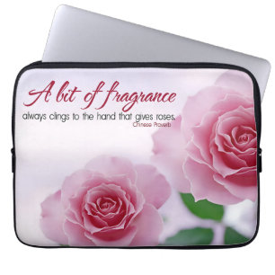 Housse Pour Ordinateur Portable Citation inspirante "Un peu de parfum"