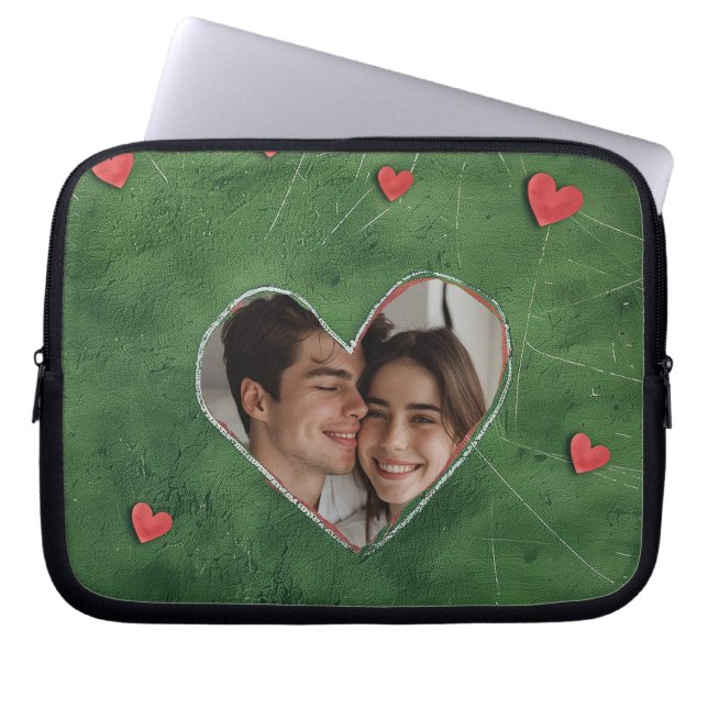 Housse Pour Ordinateur Portable Coeurs rouges sur l'herbe verte (Devant)