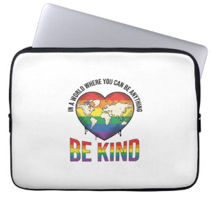 Housse Pour Ordinateur Portable Conception de T-Shirt Vectoriel Cœur Arc-en-Ciel M