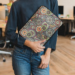 Housse Pour Ordinateur Portable Cute Retro Chic Funky Floral Circles Art Motif<br><div class="desc">Classique, amusant et contemporain bleu turquoise, corail rouge orange, aqua turquoise, vert citron, pastel et rose chaud cercles fleuris motif. Belle conception moderne et cool pour l'utilisateur d'appareil mobile tendance et amateur d'art, branché, style rétro vintage ou amoureux de motifs géométriques abstraits. Ce design est disponible sur une variété de...</div>