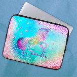 Housse Pour Ordinateur Portable Cute unicorn rose Parties scintillant arc-en-ciel<br><div class="desc">Jolie Parties scintillant rose unicorne arc-en-ciel aqua monogramme Manche portable. Ajoutez un peu de style à votre bureau, à votre bureau ou à votre espace personnel avec un nom personnalisé chic et élégant et une pochette monogramme pour ordinateur portable. Personnalisez-le avec un nom de script et un monogramme. L'accessoire parfait...</div>