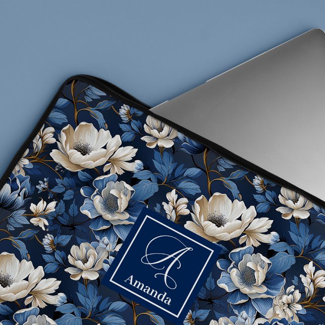 Housse pour ordinateur portable de luxe avec fleur (Glam Blue and Ivory Flowers Designer Laptop Case)
