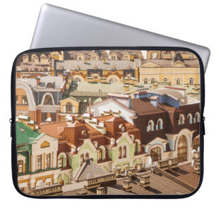 Housse Pour Ordinateur Portable de nombreuses maisons et toits colorés dans le qua