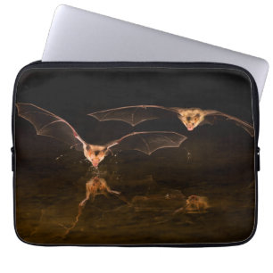 Housse Pour Ordinateur Portable Deux chauves-souris volant au-dessus de l'eau, Ari
