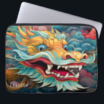 Housse Pour Ordinateur Portable Dragon coloré Nom personnalisé moderne<br><div class="desc">Dragon coloré moderne Nom personnalisé Portable Sleeve dispose d'un dragon coloré dans les nuages et personnalisé avec votre nom dans la typographie de script moderne. Parfait comme cadeau pour la famille et les amis pour l'anniversaire, Noël, Nouvel An chinois, vacances, Fête des pères, frère, mari, partenaire, meilleurs amis, collègues de...</div>